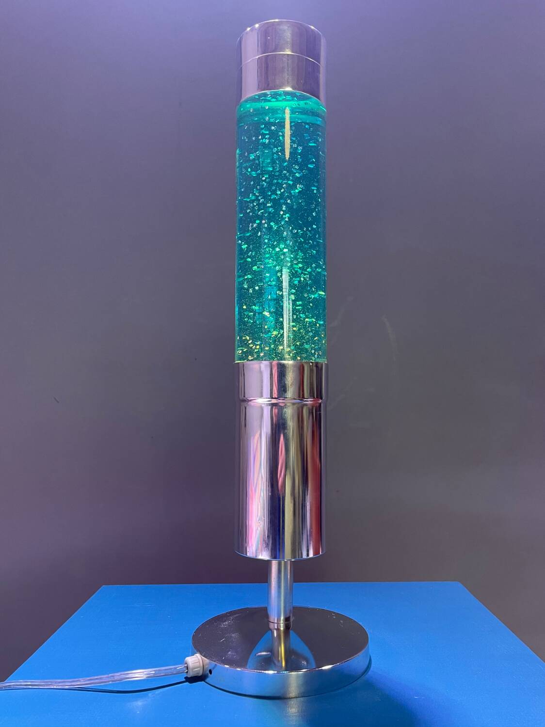 Crestworth Cosmos Glitter Lamp