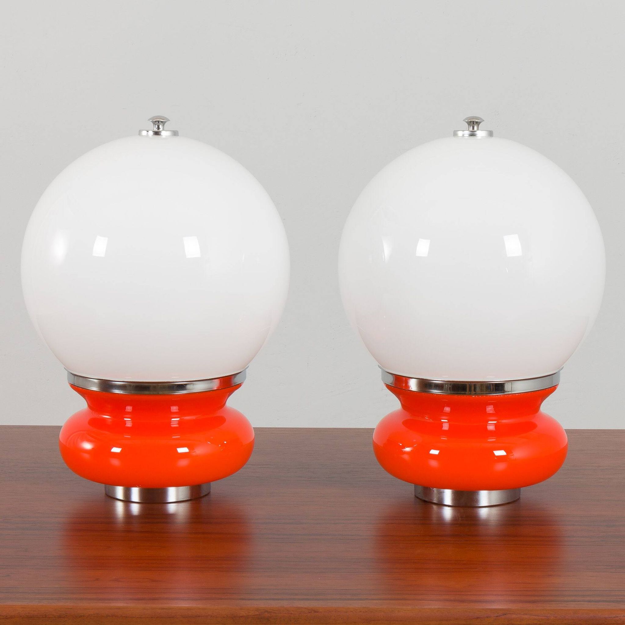 Pair Italian Space Age Mazzega Murano glass table lamps