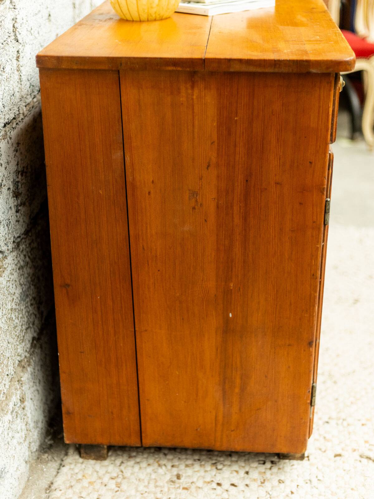 Buffet parisien en bois massif