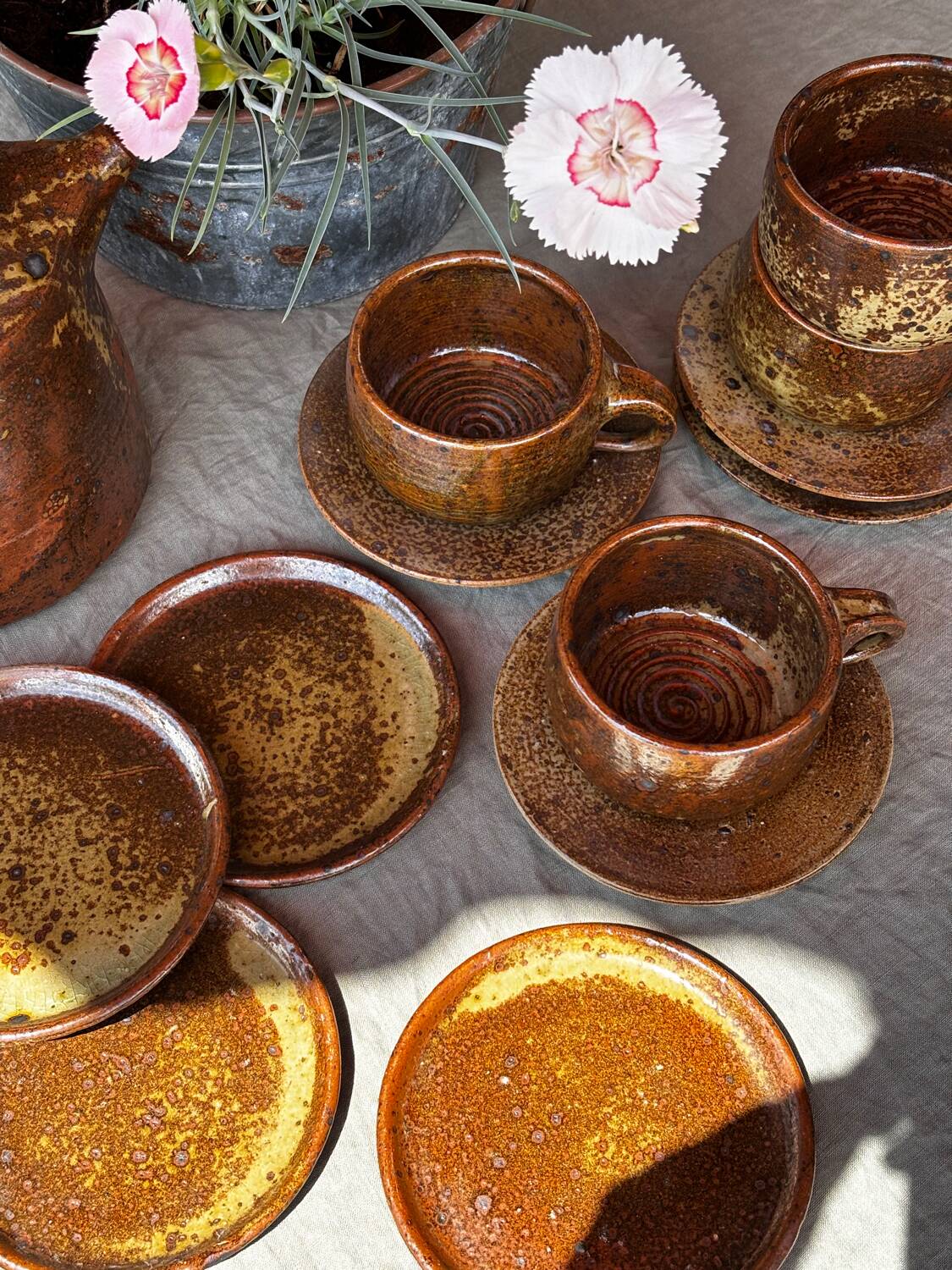 Stoneware tea set