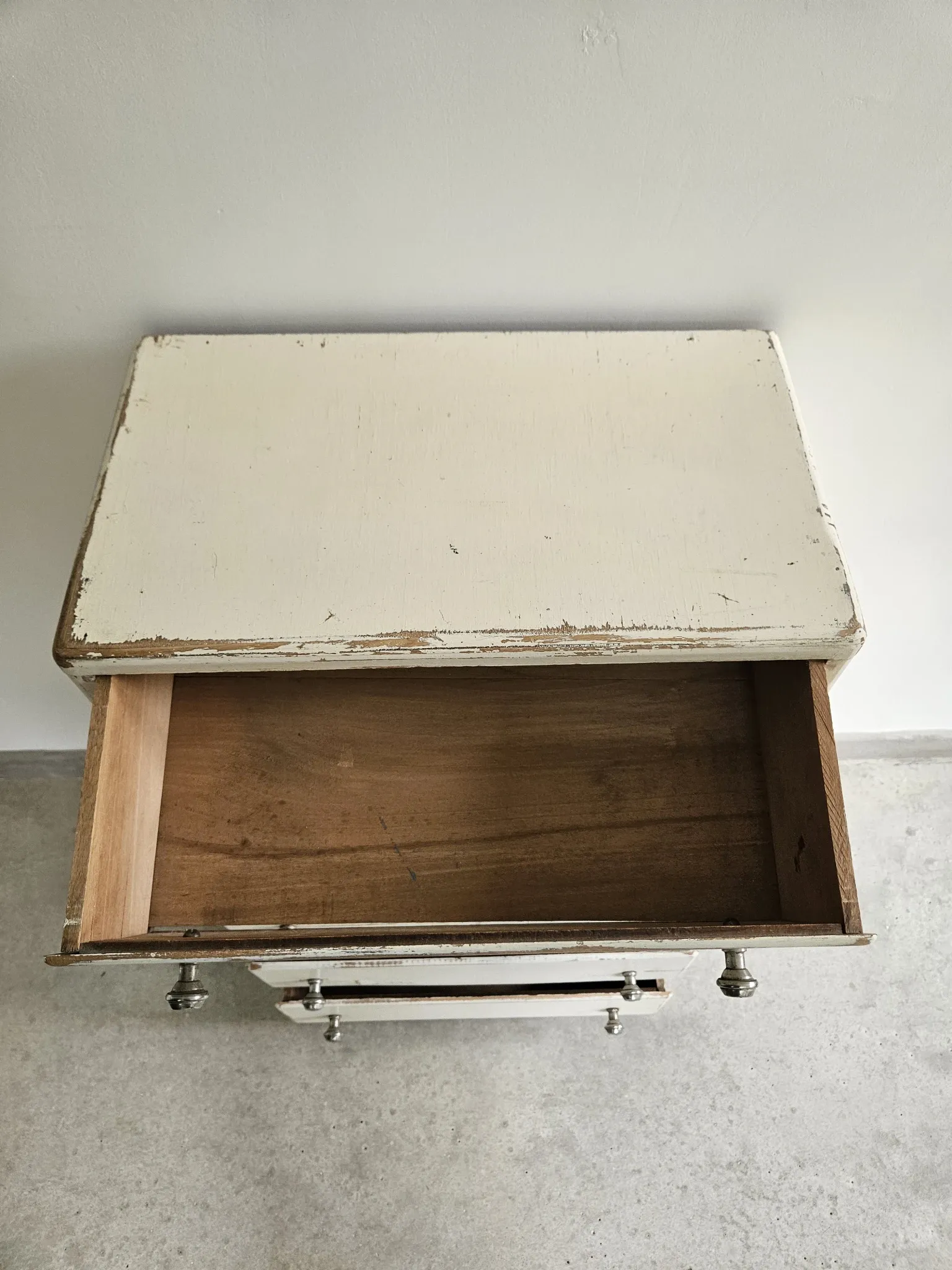 Chiffonier semainier parisien commode 5 tiroirs bois blanc vintage anc