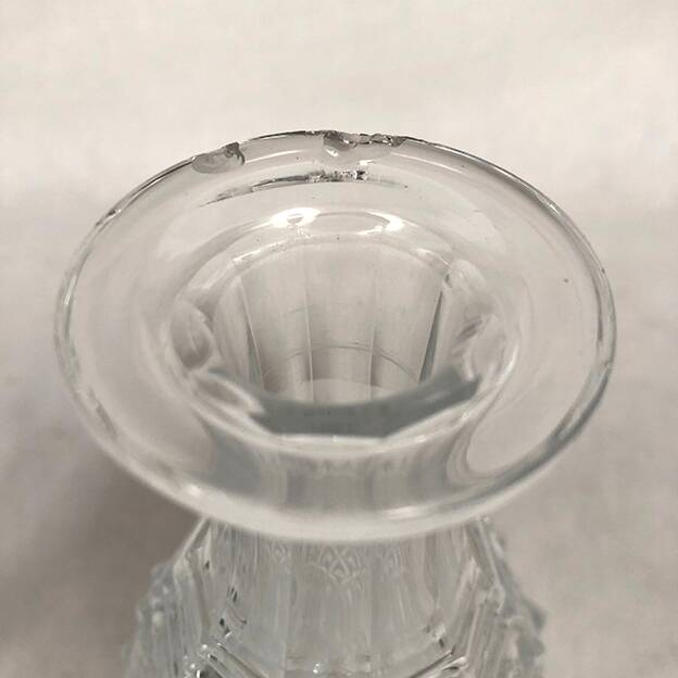 Liquor cabaret in 19th century painted sheet metal, carafes and glasses attributed to the Creusot crystal factory