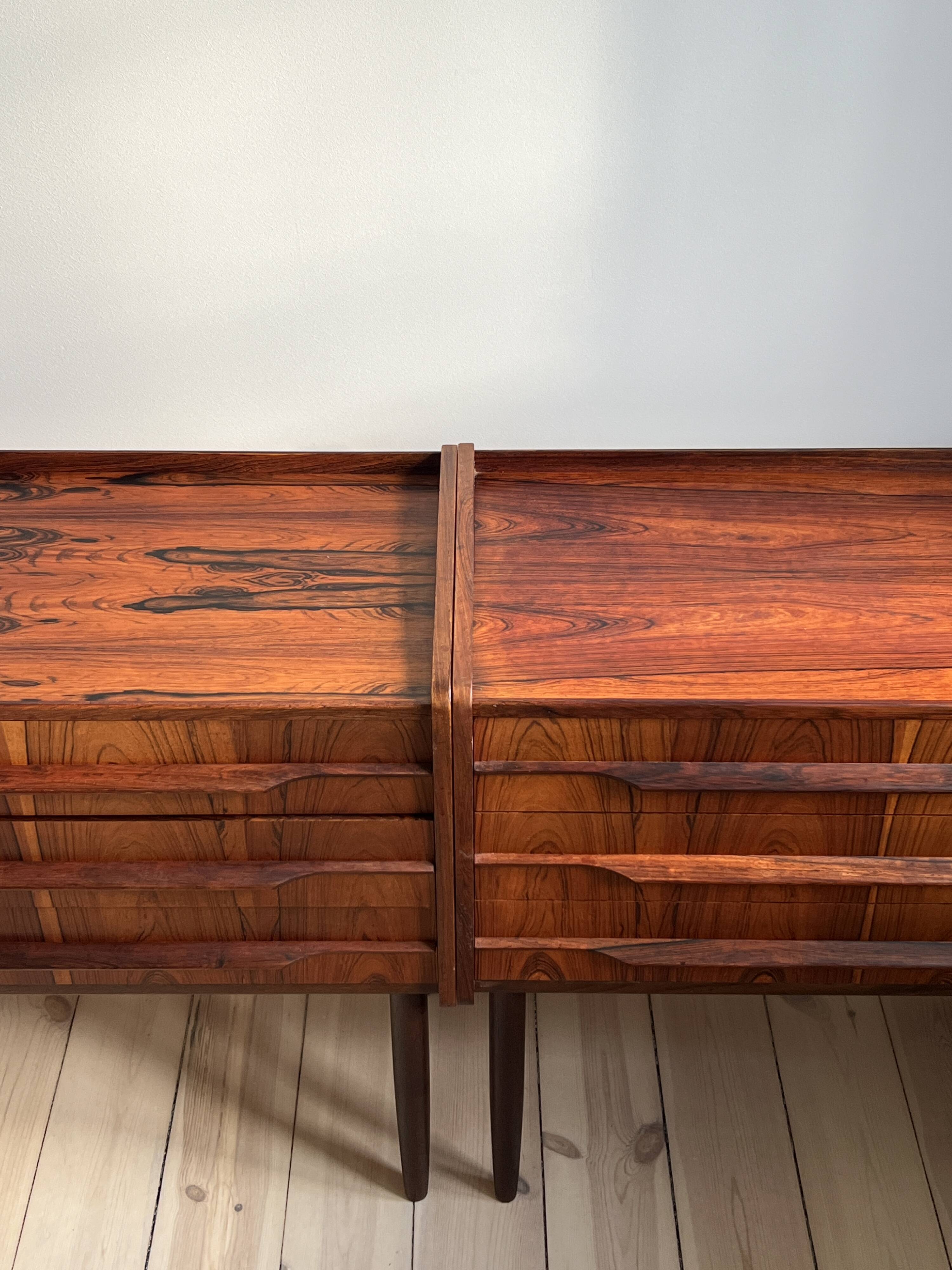 Paire de commodes danoises en palissandre des années 1960