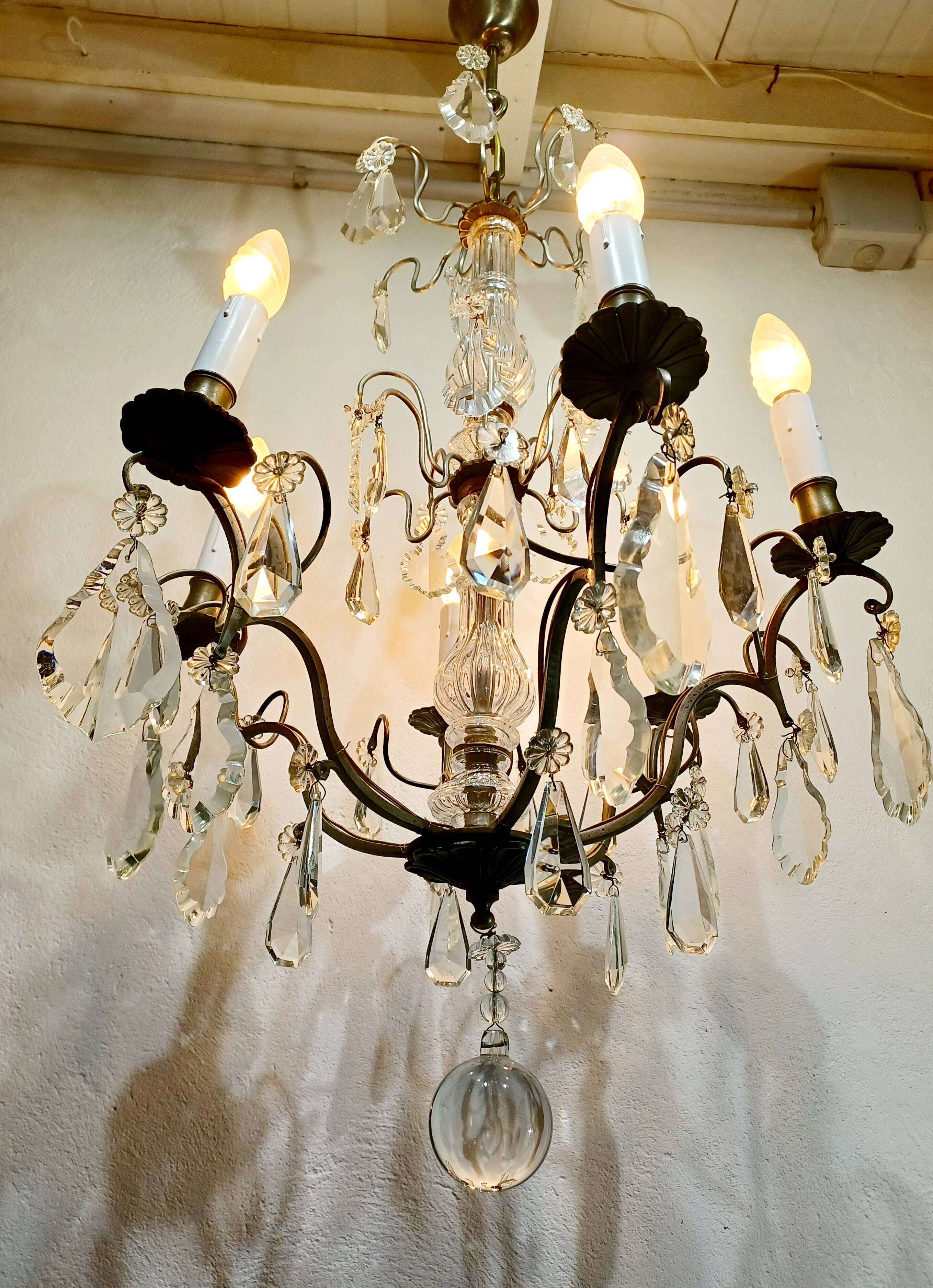 6 Light Crystal Chandelier
