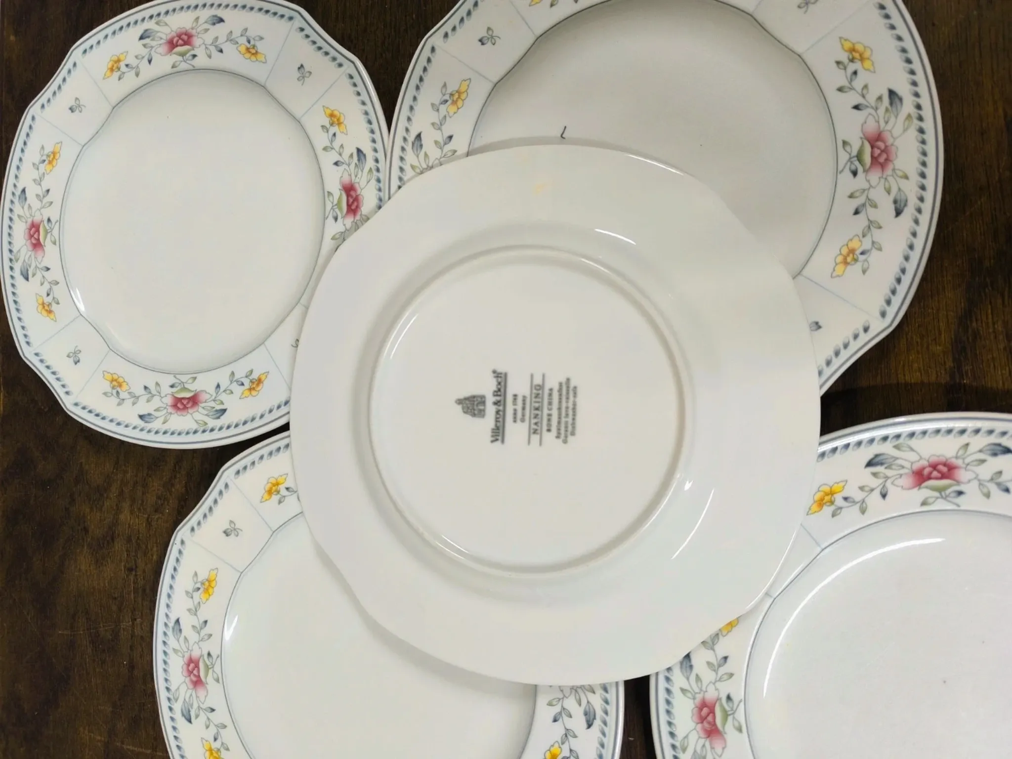 Set of 5 Villeroy & Boch "Nanking" Bone China Vintage Dessert Plates