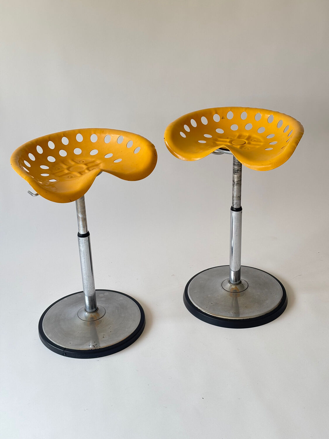 Tabourets Faucheuse par Étienne Fermigier pour Mirima 1970