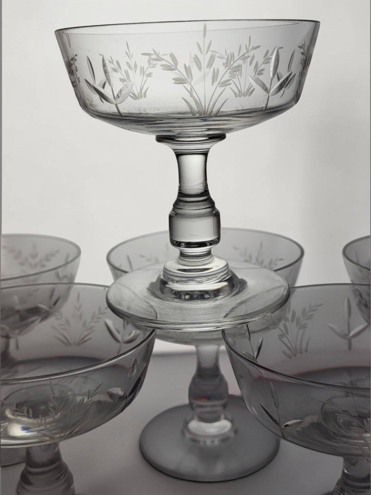 6 coupes à champagne en cristal