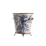 Oval bird cachepot porcelain and bronze