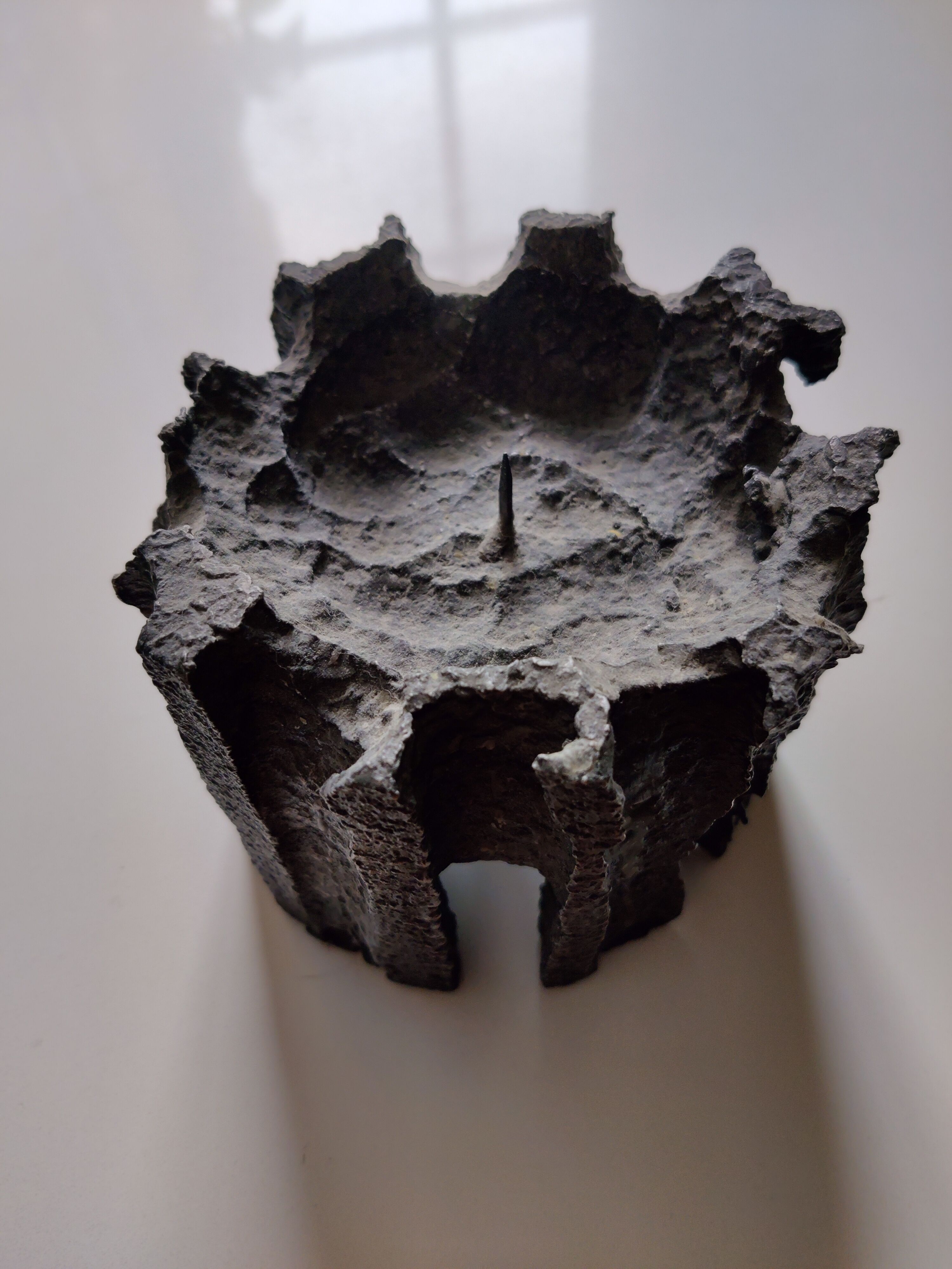 Candle holder stings modern brutalist candle