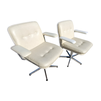 Paire de fauteuils pivotants simili crème