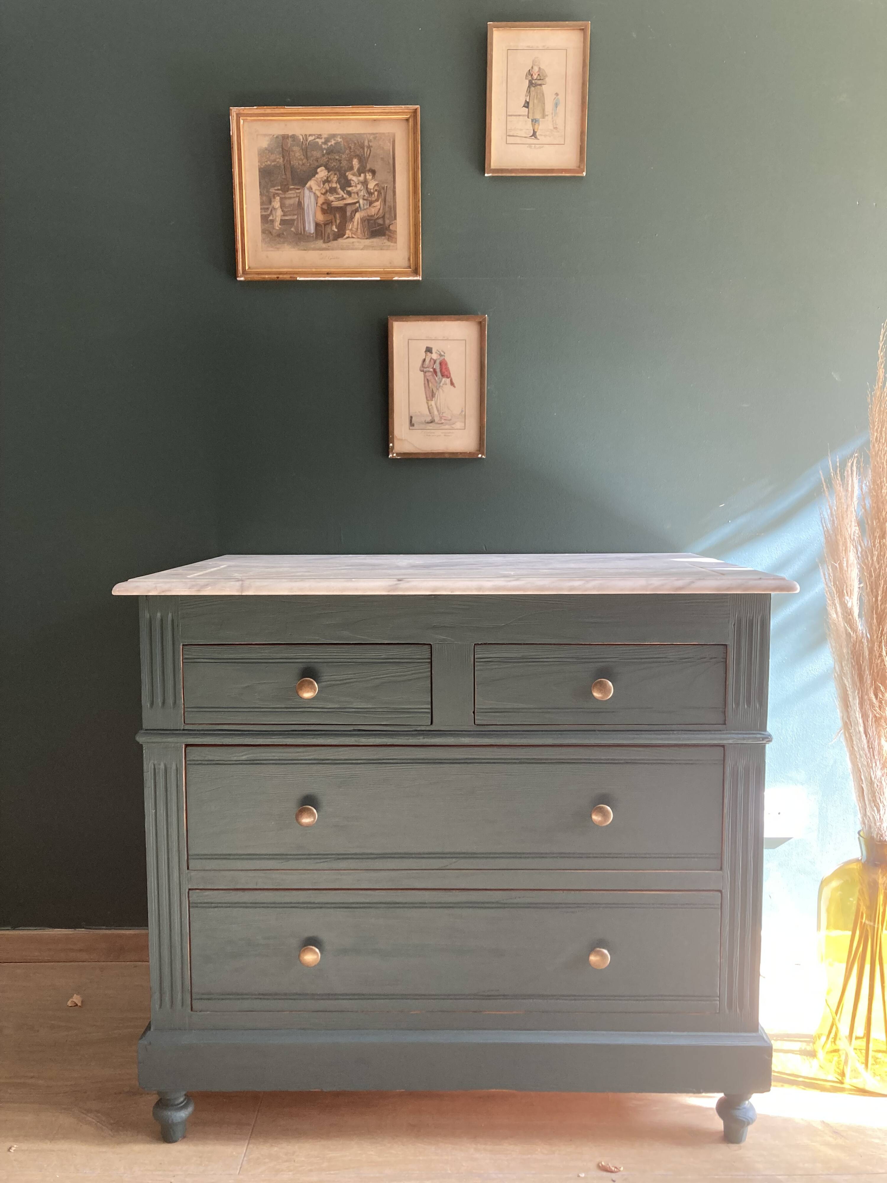 English commode