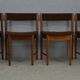 Table rondes et chaises en teck par Mcintosh