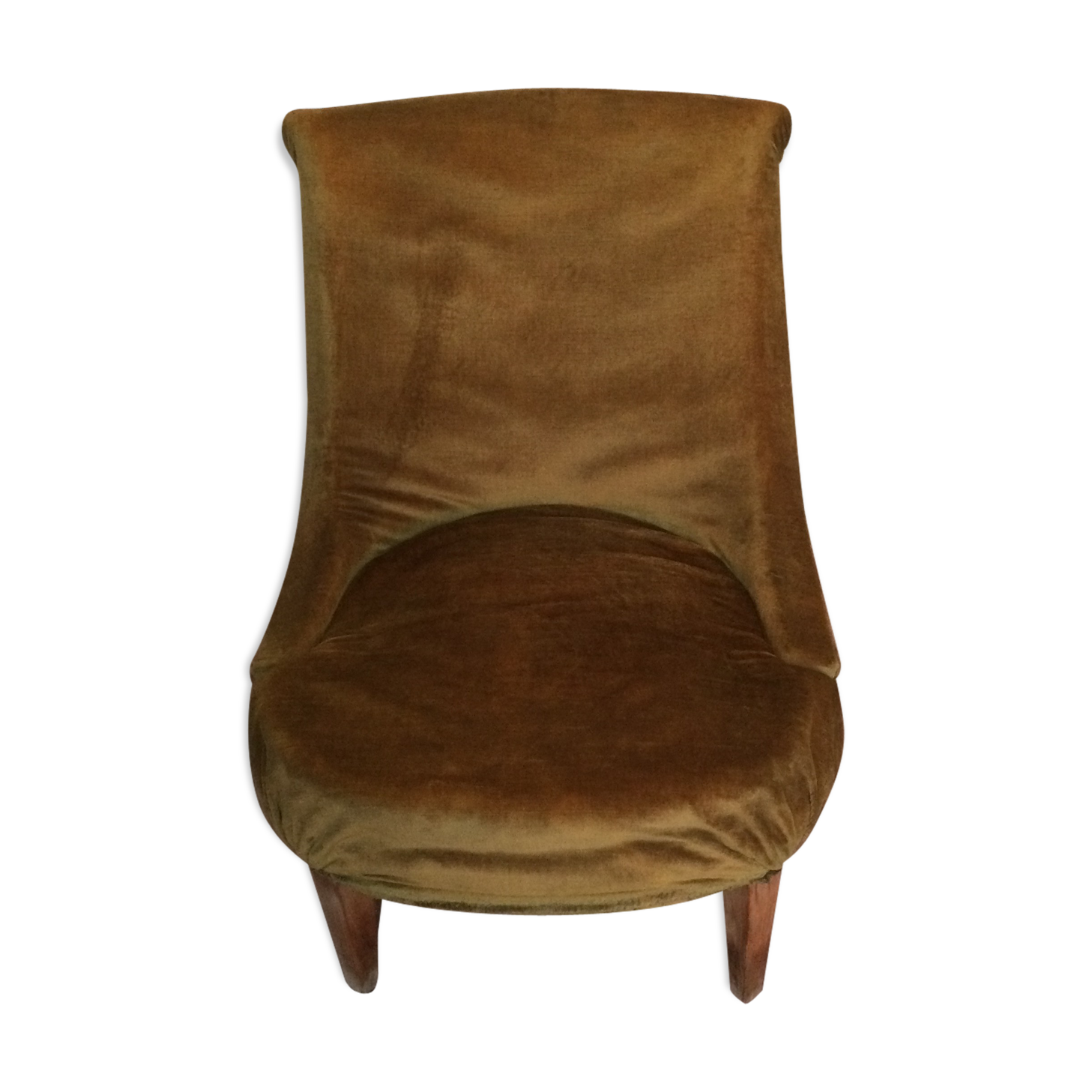 Yellow vlourchair chair