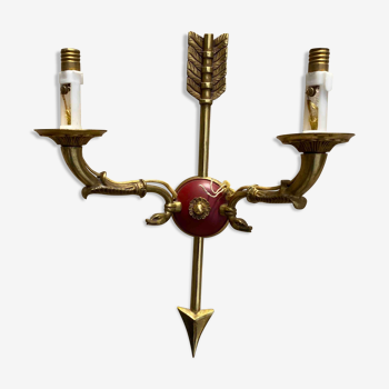 Empire-style arrow wall light