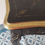 Table de toilette