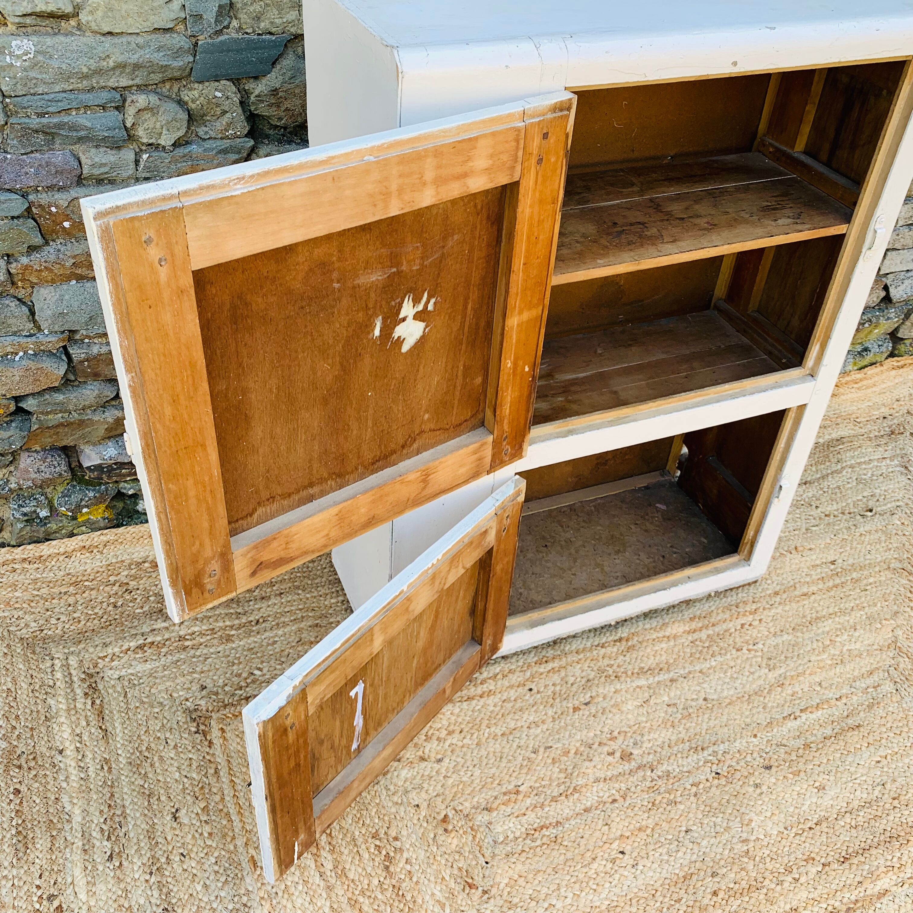 Parisian furniture 2 doors