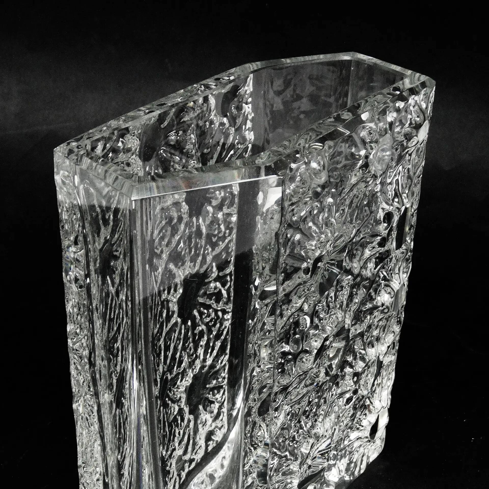 Mid-century modern vase, designed by V. Hanus, Czechoslovakia, 1960s
