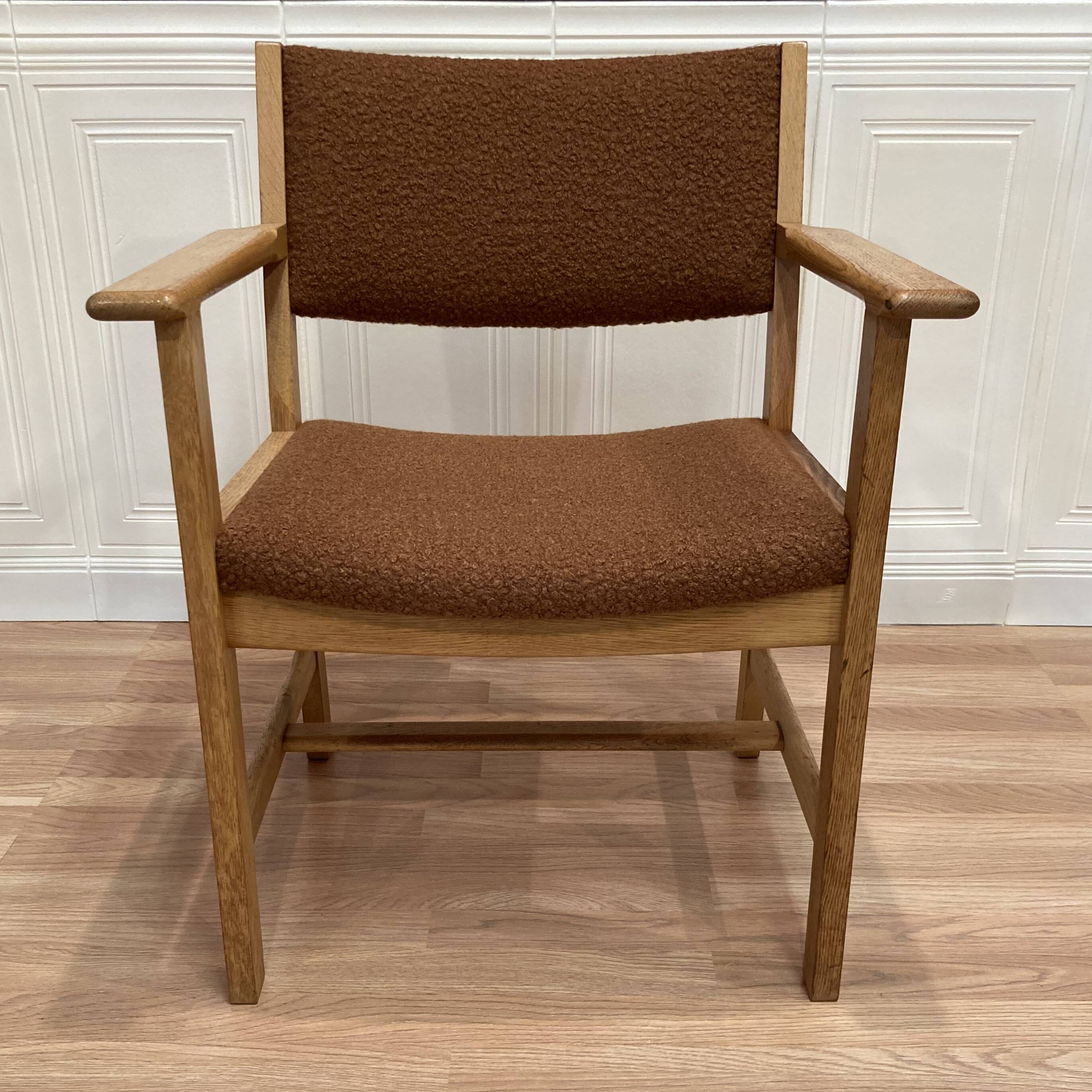Scandinavian design armchair stamped "hans wegner" 1960.