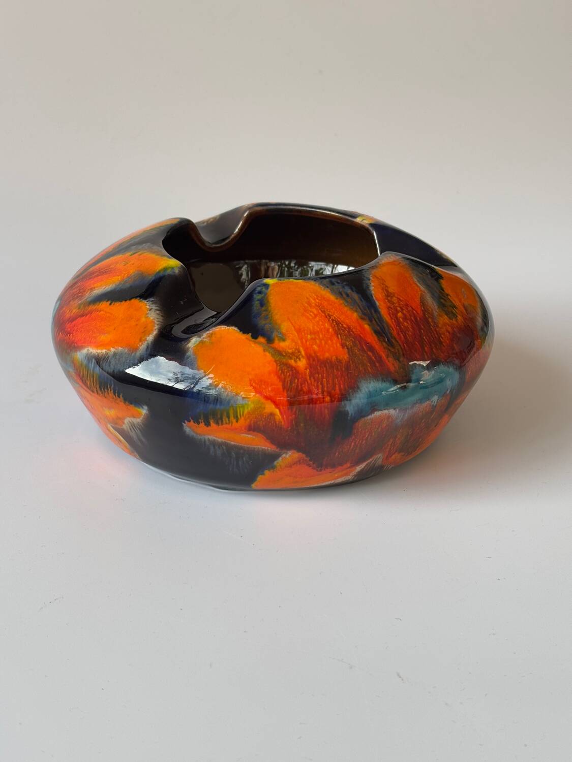 Large vintage ceramic ashtray