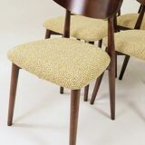 Ensemble de 6 chaises de salle à manger modernes, en bois de hêtre avec un revêtement en bouclè vert.