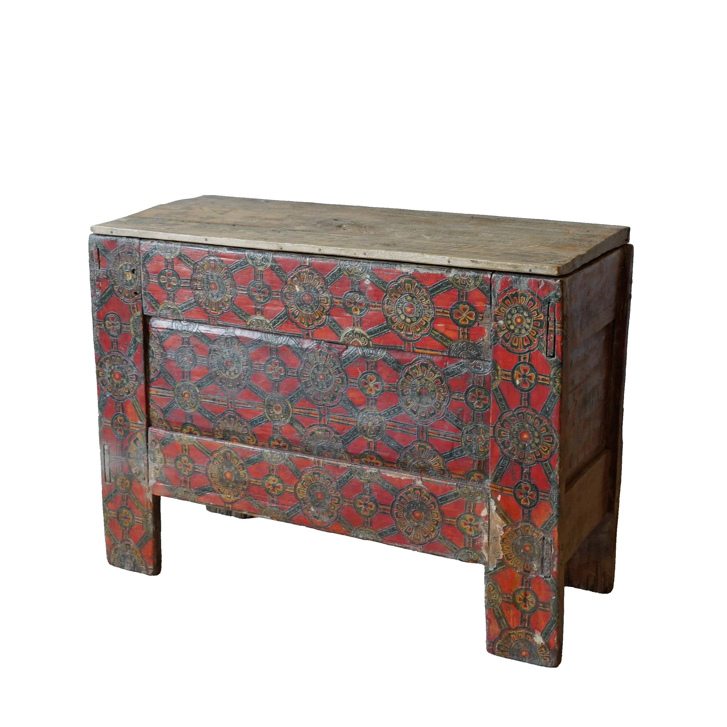 Nyemo - Ancient painted Tibetan chest