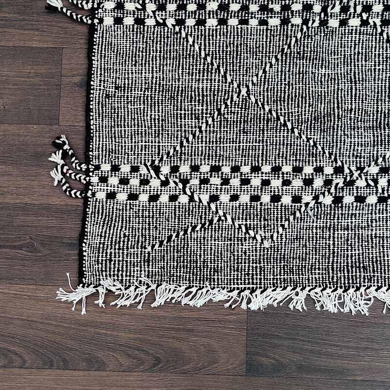 Berber carpet black zanafi 150x250 cm