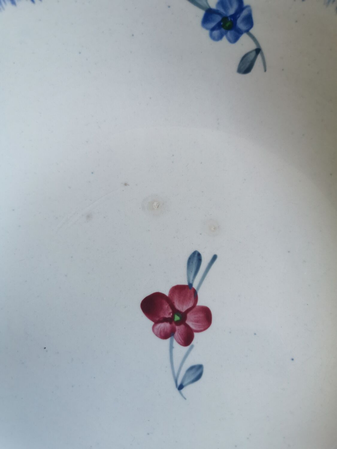 Digoin vintage calotte plates, Mary-Lou