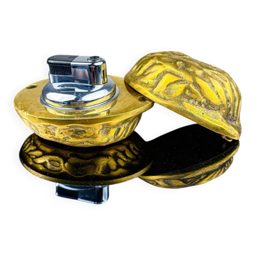 Walnut-shaped table lighter in bronze, Italy 1970s
