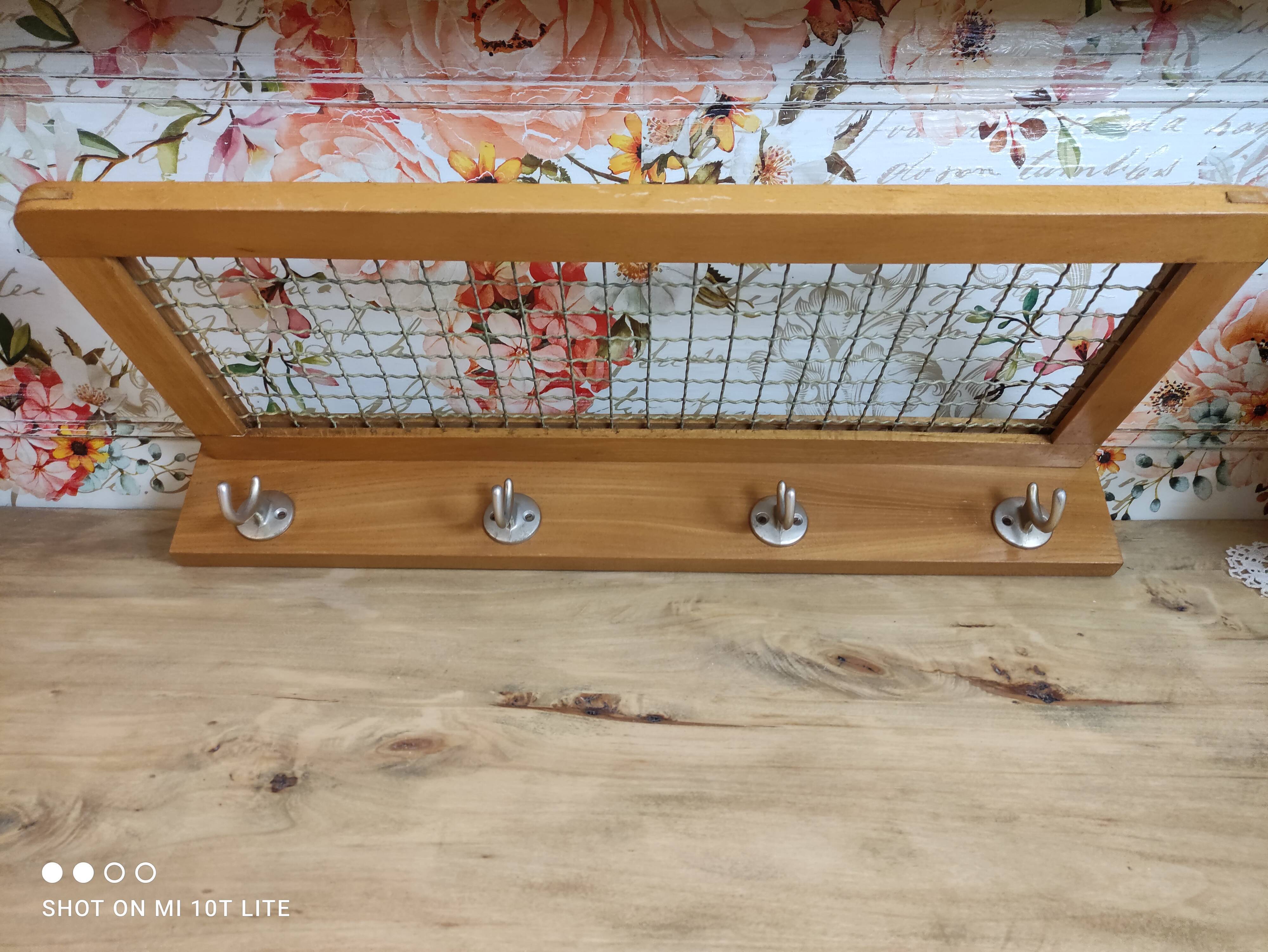 Vintage wall coat rack in light wood 4 double hooks in matt metal mesh hat holder
