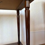 Vintage side table in varnished wood, with casters and gold threads