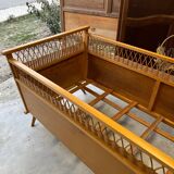 Rattan bed