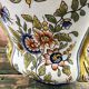 Cache-pot en faïence française polychrome – Décor floral et papillons
