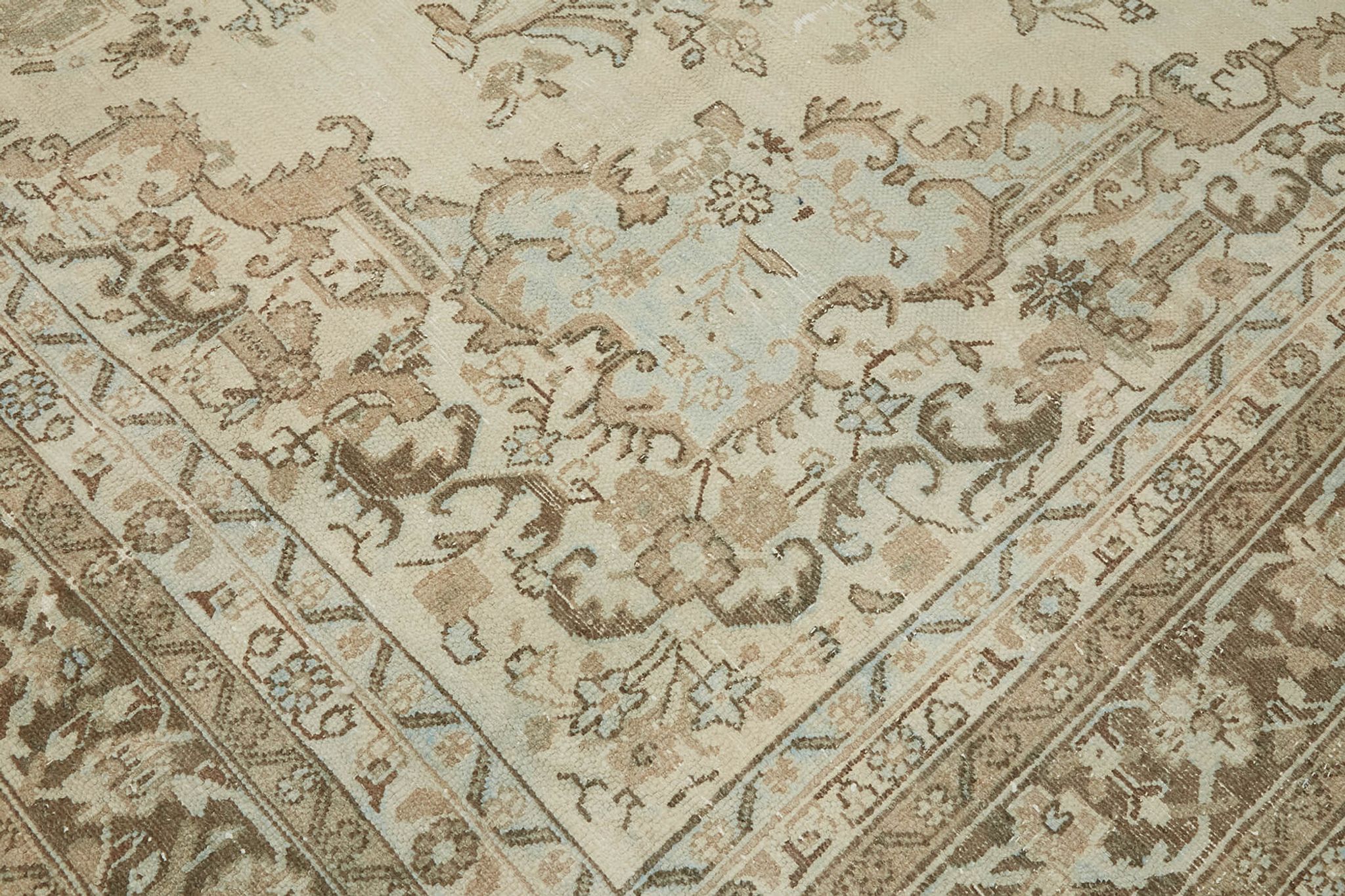 Handmade oriental unique 1980s 305 cm x 400 cm beige wool carpet