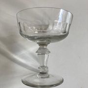 Set of 6 glasses of champagne 19th with flat sides and scales