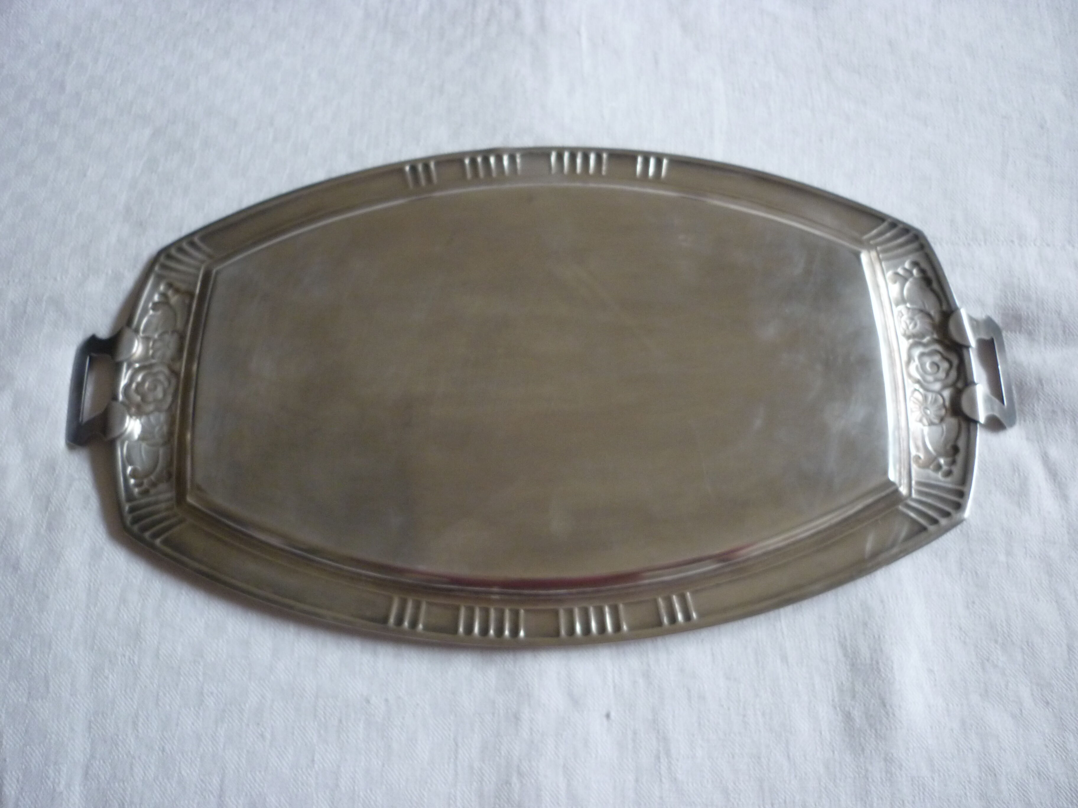 Tray silver metal art deco 2 handles small flowers
