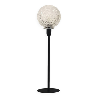 Lampe à poser avec un globe en verre texturé ancien