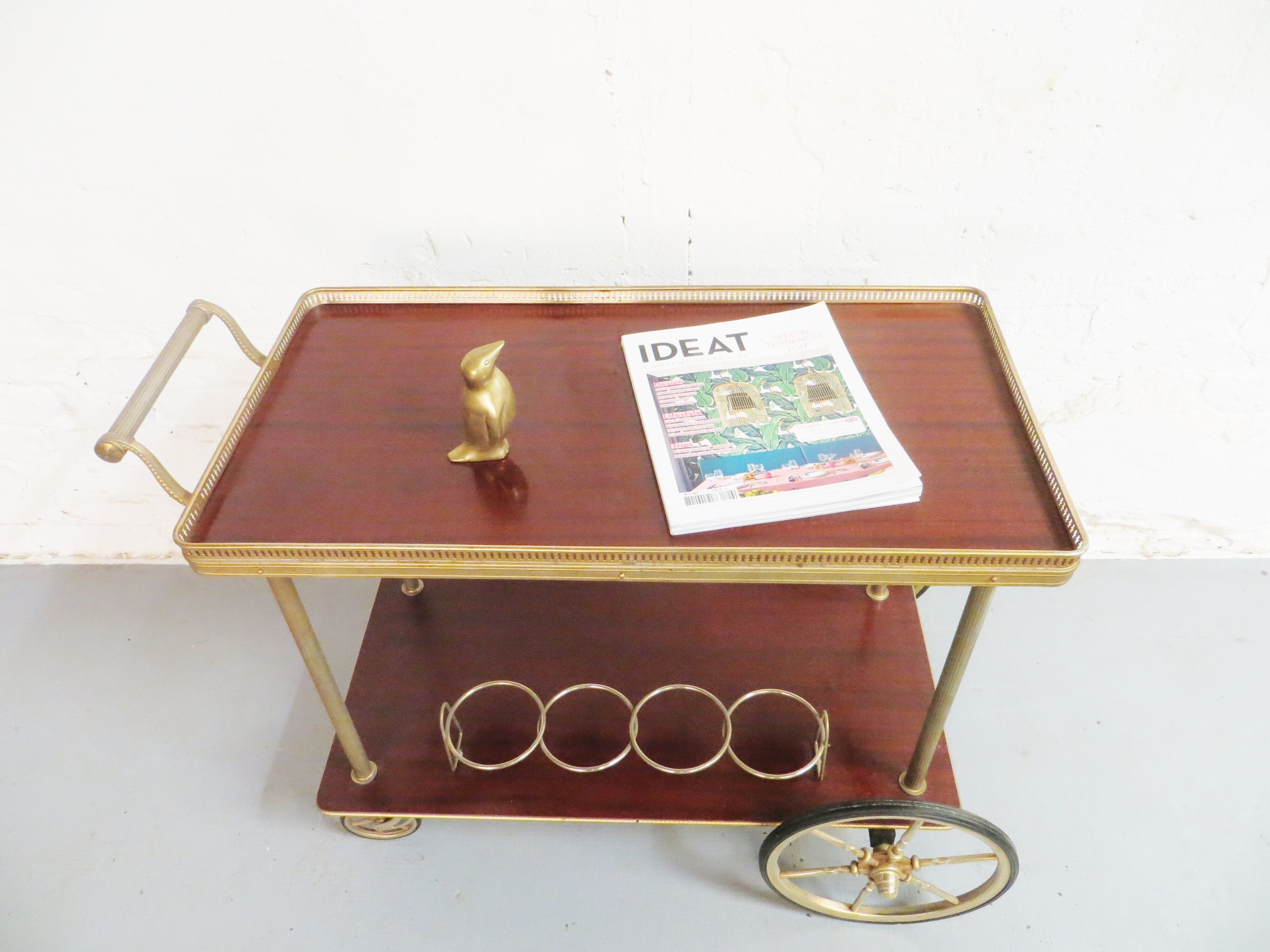 Serving rolling table 60s