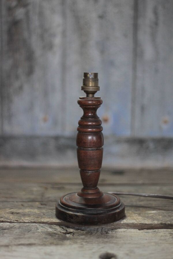 Lampe bois, pied de lampe bois et cuivre vintage, lampe à poser