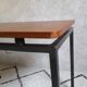 Table d'appoint en teck vintage