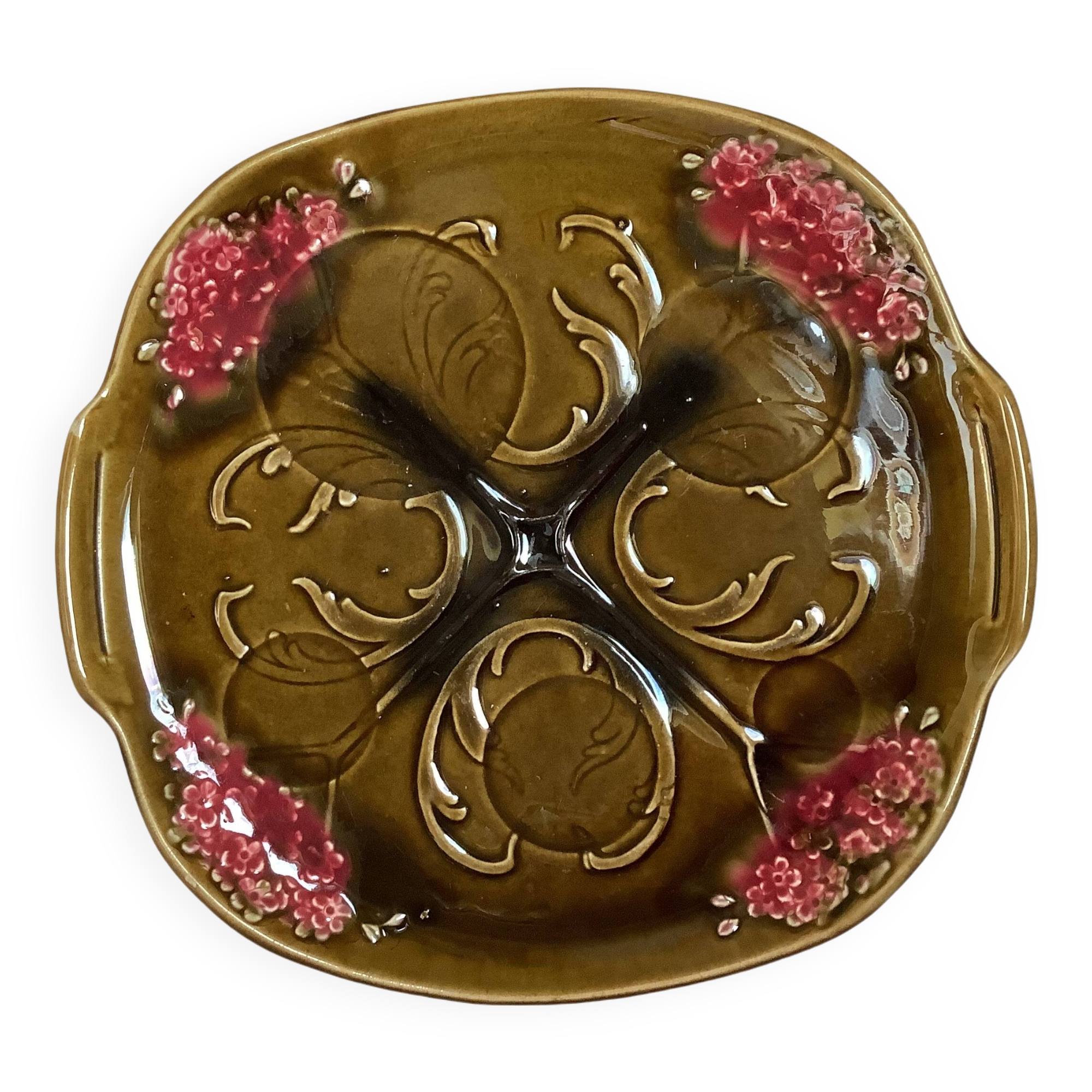 Old barbotine dish from Orchies, Moulin des Loups.