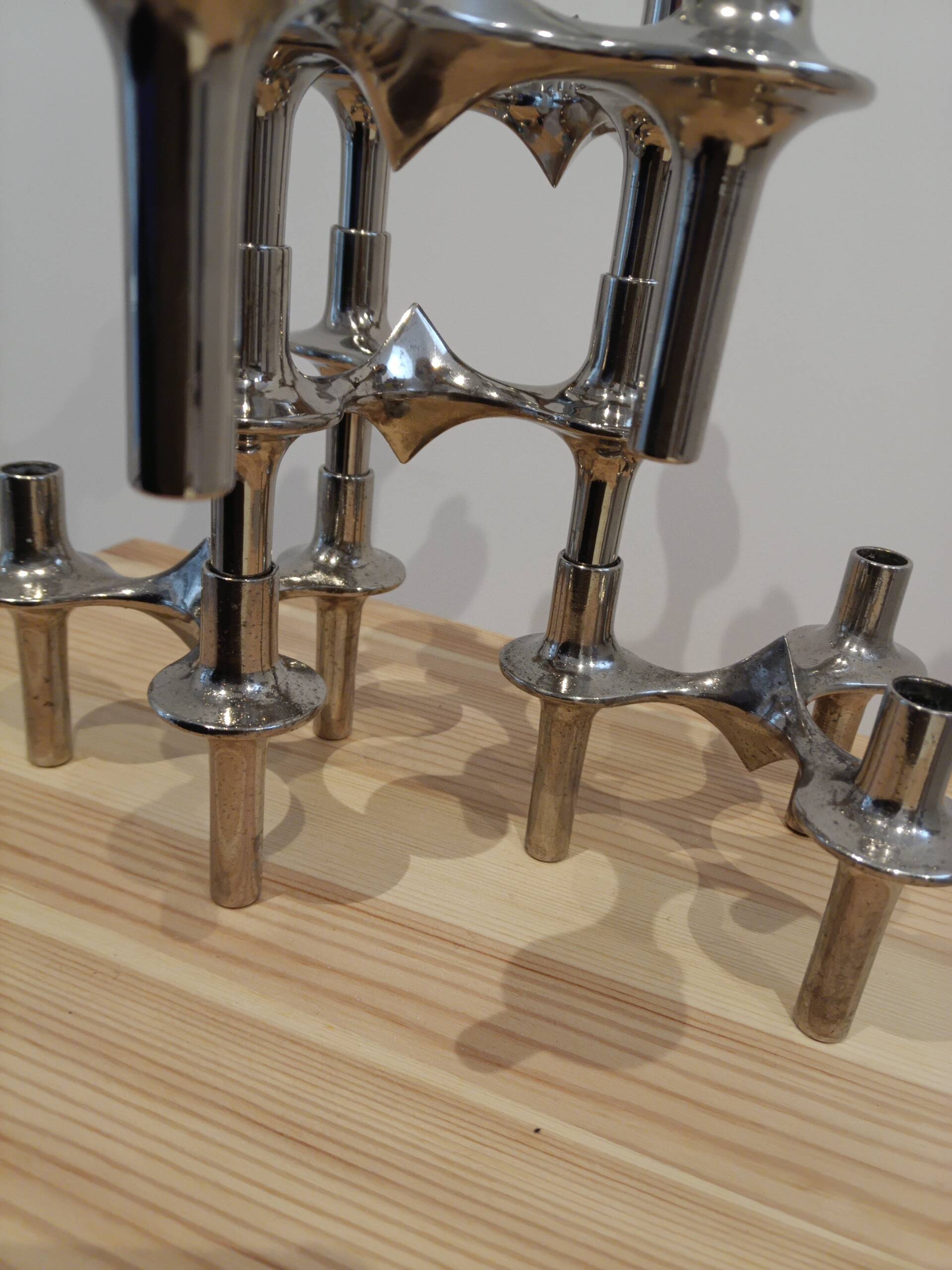 Set of modular Nagel candlesticks from the 1970s + 7 vintage candles