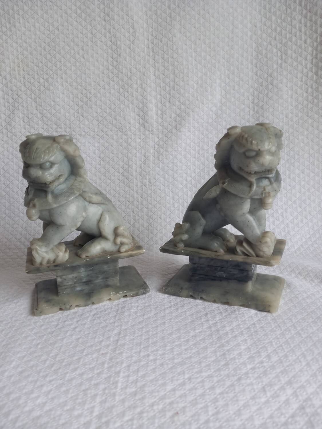 Pair of lions/chinese guardian dogs Fô (Foo Dogs / ShiShi)