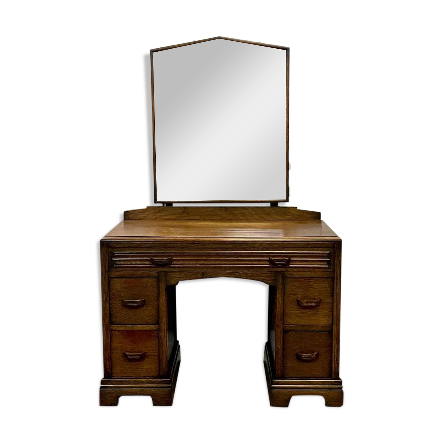 English mahogany dressing table from the early 20th century