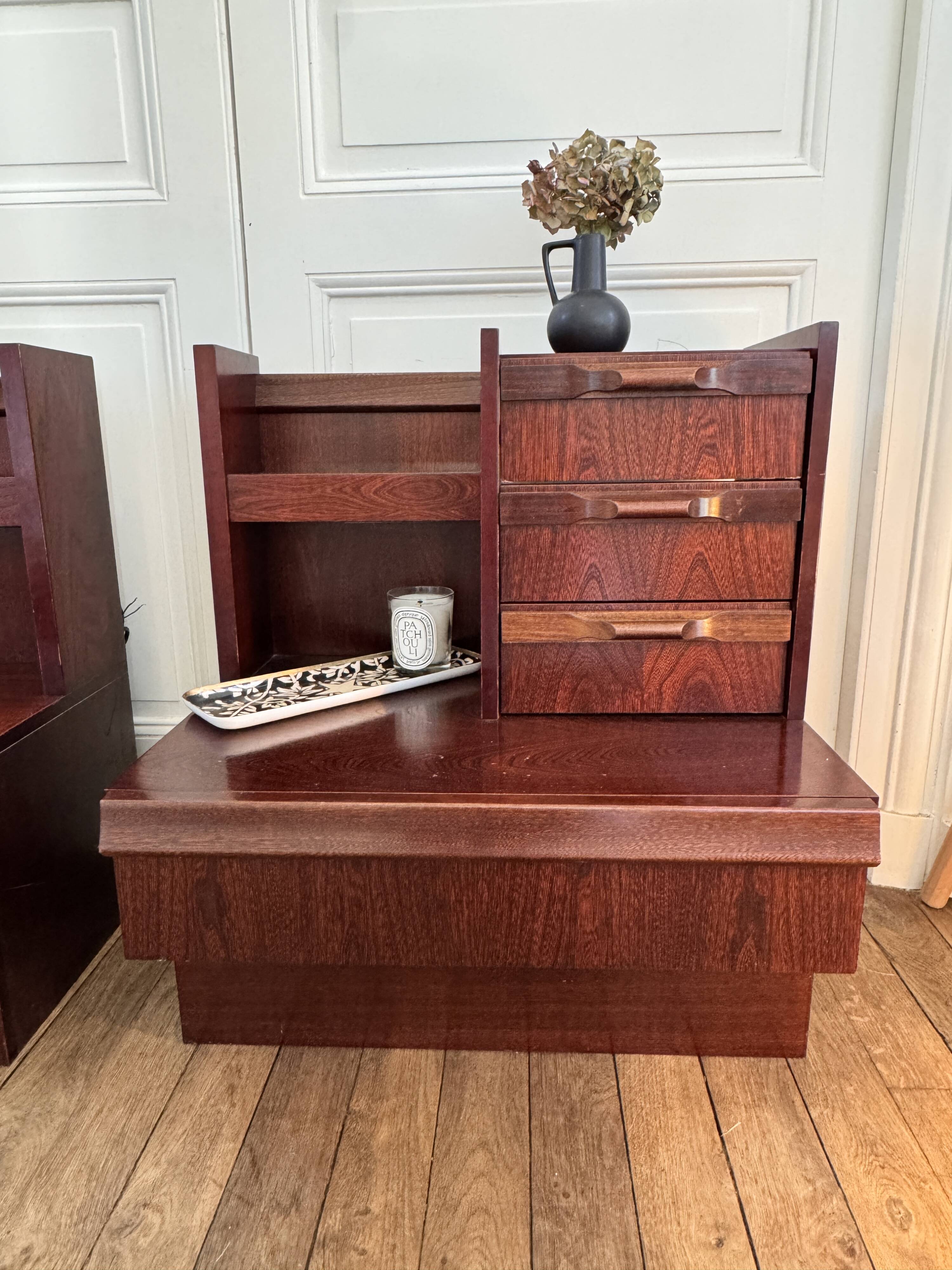 Paire de chevets mid century Roche Bobois vintage avec éclairage intégré