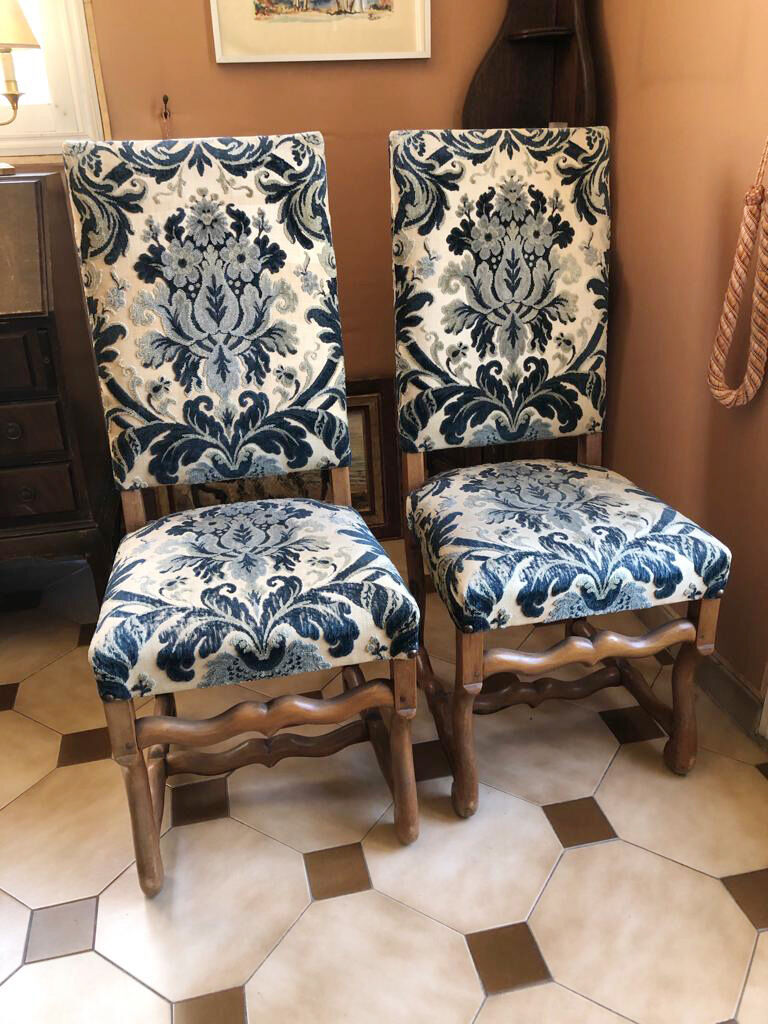 8 Louis XIII sheepbone chairs