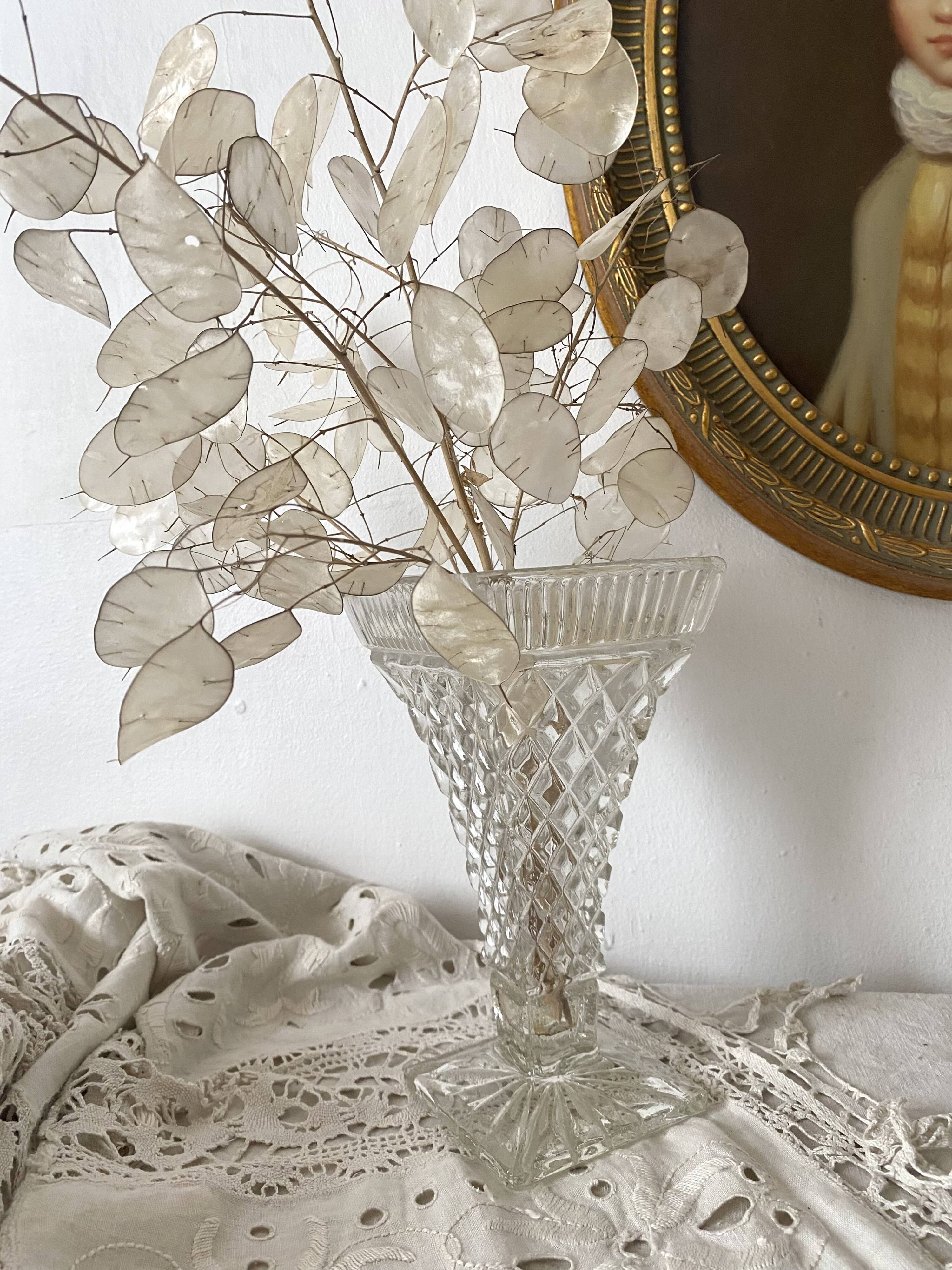 Vintage cornet-shaped vase, 1960s