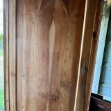 cherry wood bonnetière