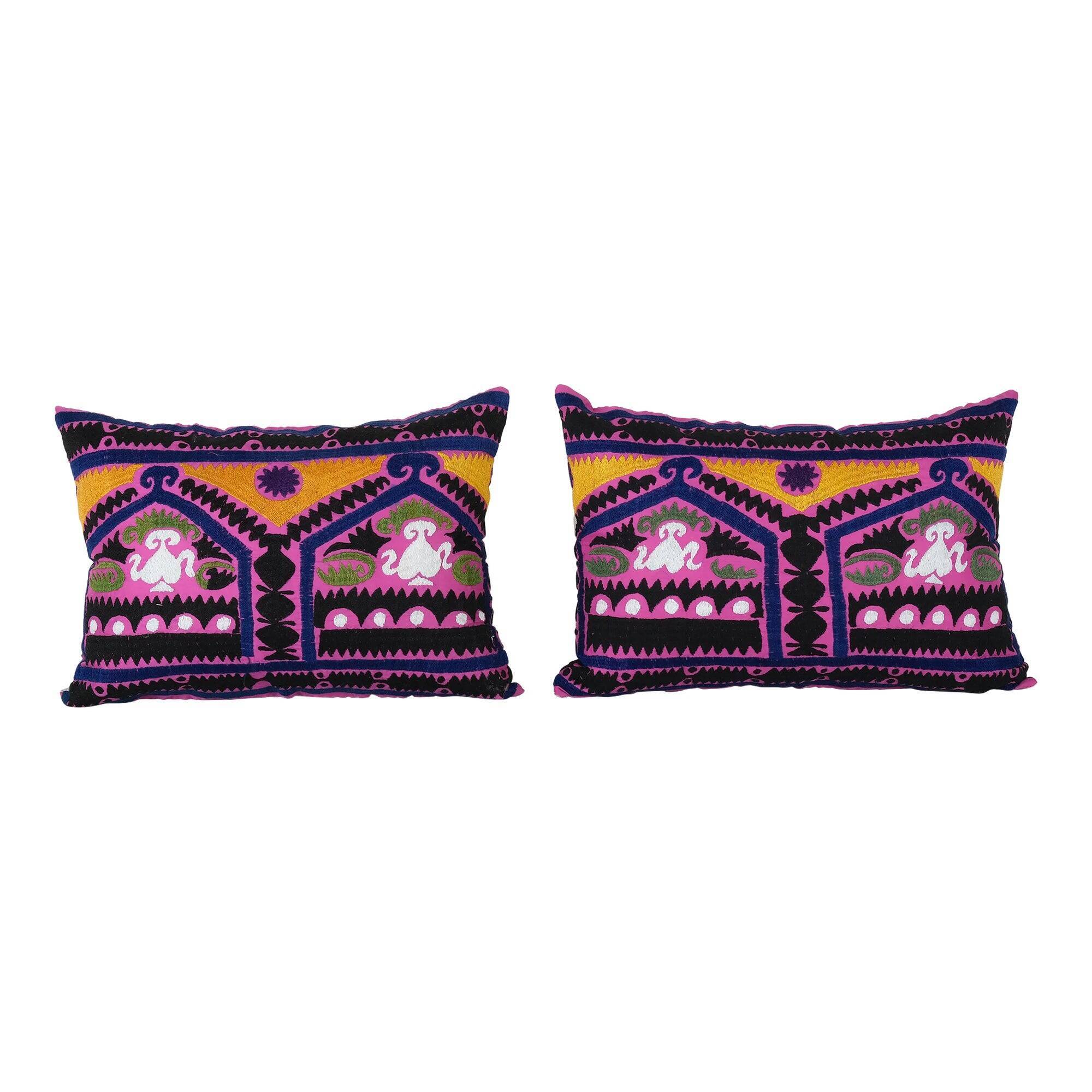Set of 2 vintage embroidered cushion covers 41x51 cm