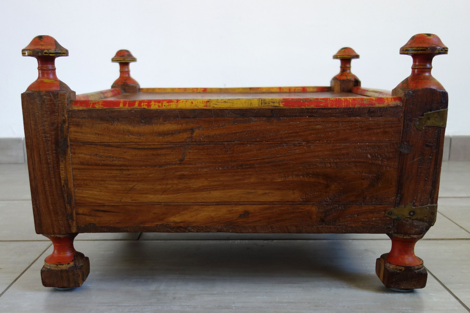 Table à thé d'origine afghane/pakistanaise