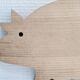 Deux planches à découper poisson cochon bois vintage